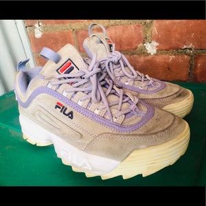 Suede lavender Fila sneakers